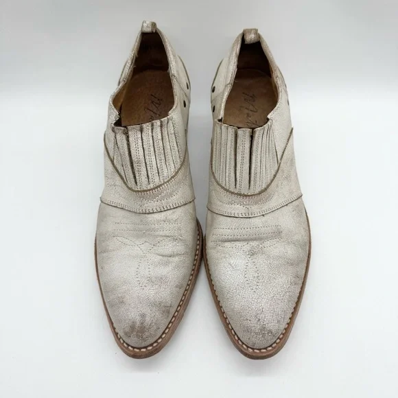 Matisse Roscoe Distressed Leather Almond Toe Heeled Western Bootie Cream Sz 8.5 - Picture 6 of 13